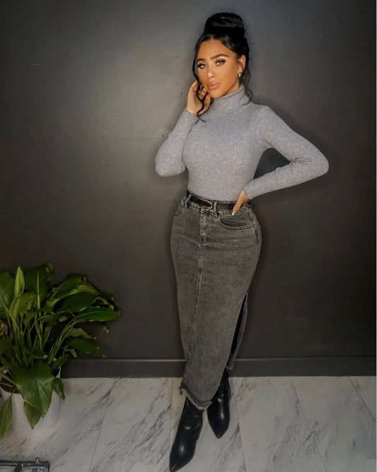 Raw Hem Slit Pocketed Midi Denim Skirt