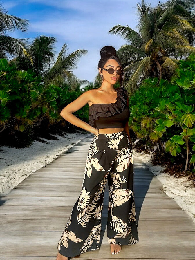 Ruffled Sleeveless Top and Printed Pants Set